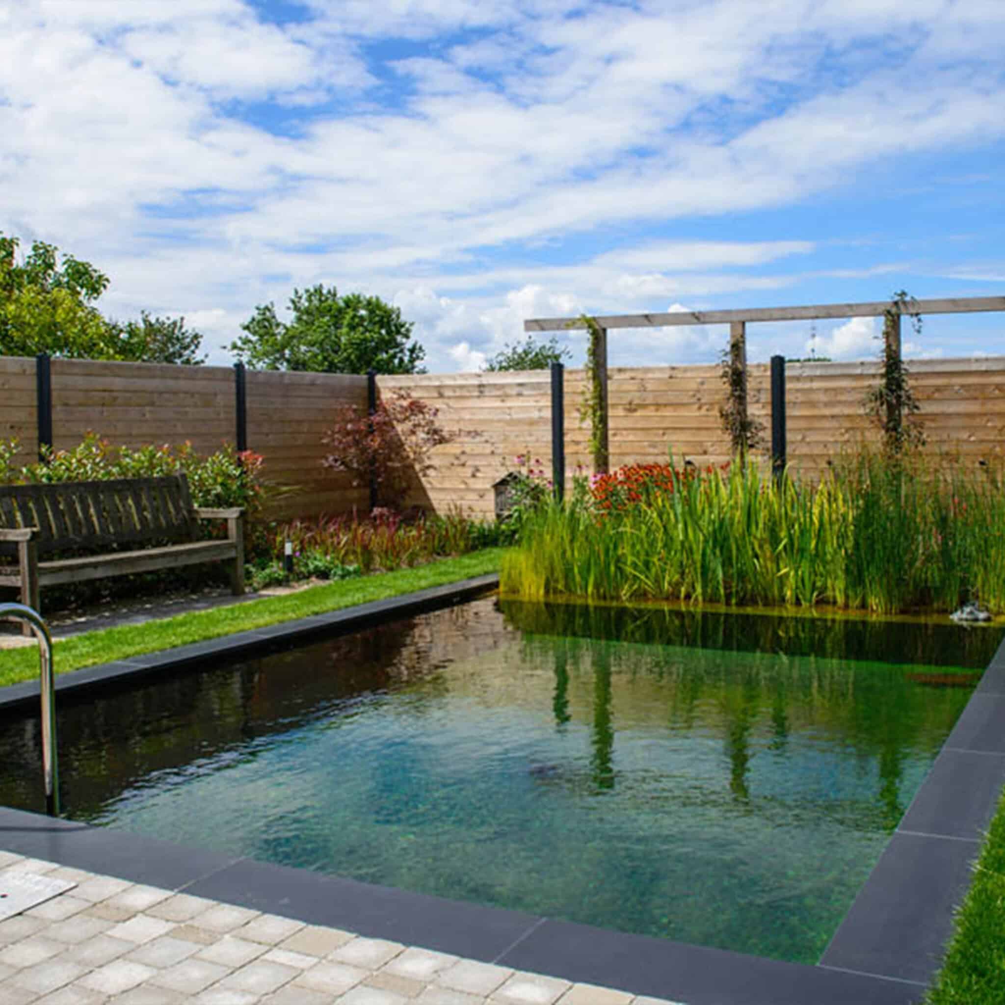 Zwemvijver-Dutch-Quality-Gardens-1x1-05